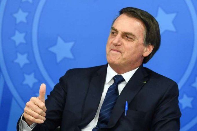 4 em 10 dizem que Bolsonaro nÃ£o fez nada de positivo