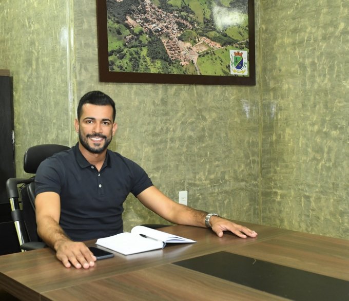 Prefeito SÃ¡vio faz balanÃ§o de seus sete anos de governo
