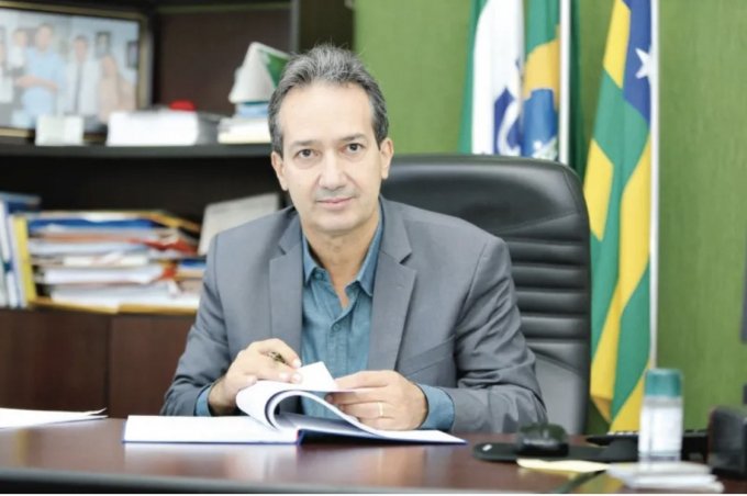 Decisão suspende  redução de R$ 135 milhões a prefeituras