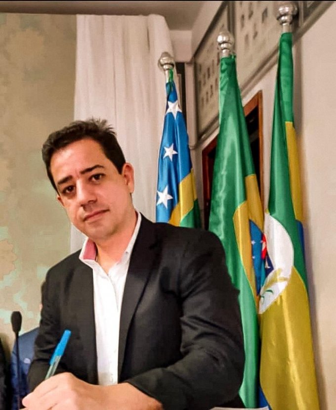 Marcão do Pesque Pague devolve auxílio alimentação à comunidade crixaense