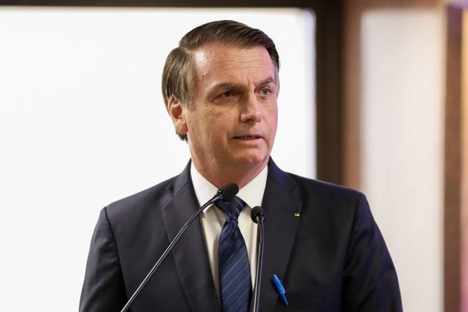Bolsonaro: â€œDificilmente teremos concurso no Brasil nos prÃ³ximos anosâ€