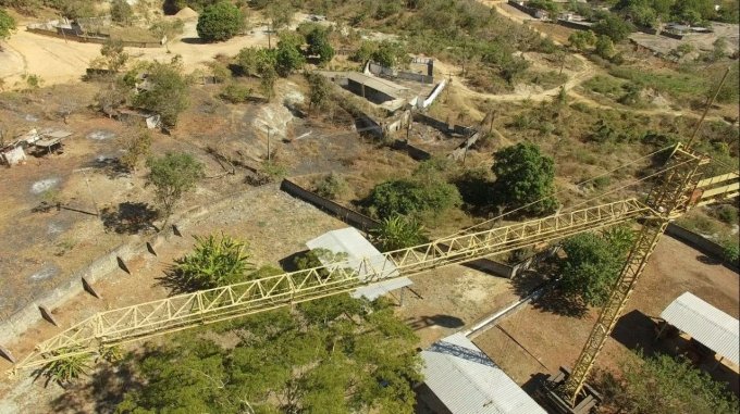 Mineradora reativa produÃ§Ã£o de Esmeraldas em Campos Verdes