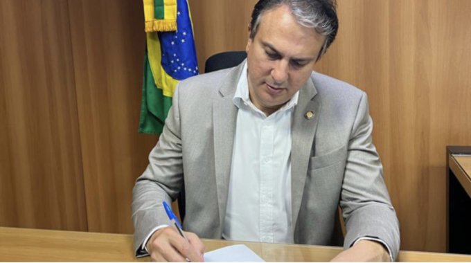 Governo Federal reajusta piso salarial dos professores em 15%