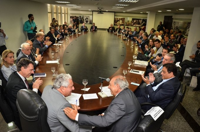 Empresas de mineraÃ§Ã£o anunciam investimento de R$ 2,3 bilhÃµes no Estado