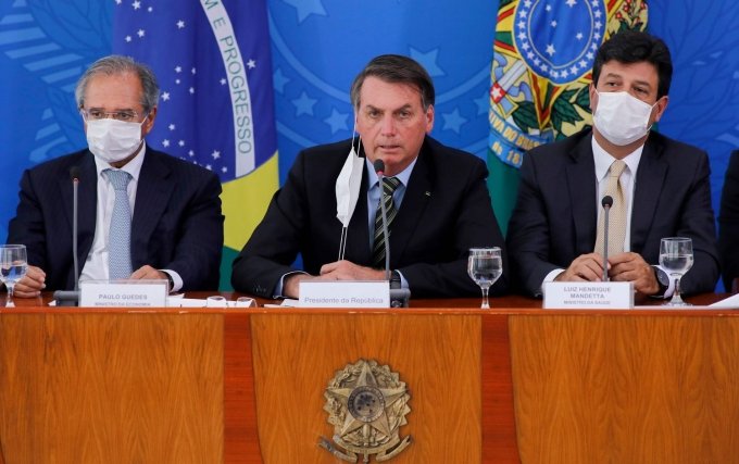 GestÃ£o de Bolsonaro do coronavÃ­rus Ã© reprovada por 64%, e 45% se dizem a favor de impeachment