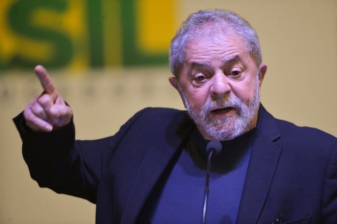Maioria do STF vota para manter Lula em Curitiba