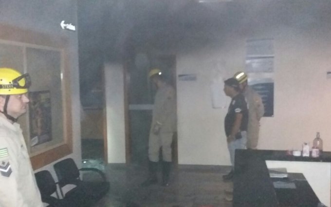 IncÃªndio atinge salas do FÃ³rum de Itapaci e danifica processos