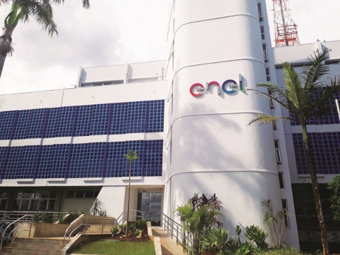 Governo sinaliza possibilidade de cassar concessÃ£o da Enel