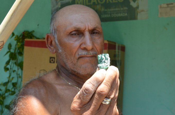 Garimpeiro encontra Esmeralda em Campos Verdes avaliada em R$ 30 mil reais