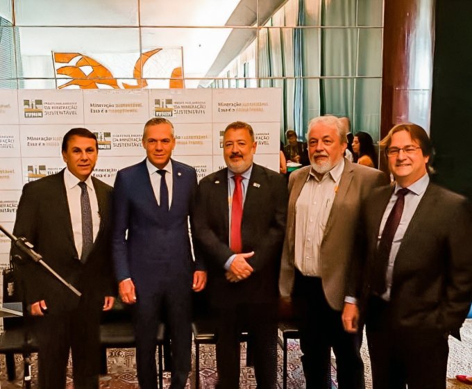 Casmin-Fieg marca presença na solenidade de lançamento da FPMin