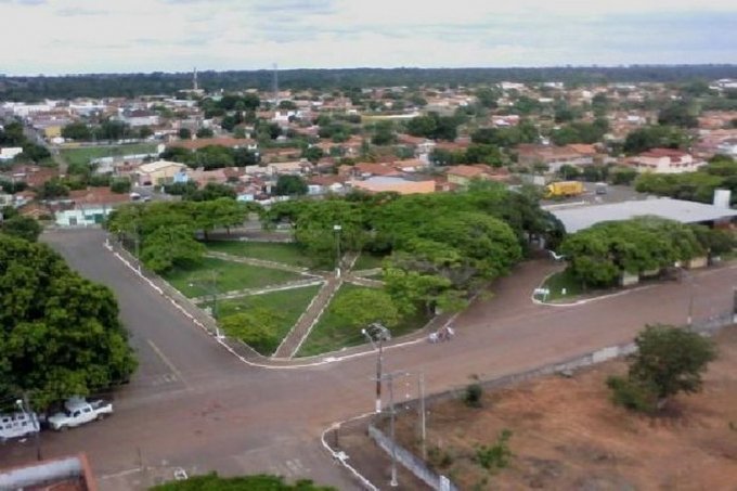 MP aciona 3 ex-prefeitos de SÃ£o Miguel do Araguaia por nÃ£o repassar valores previdenciÃ¡rios