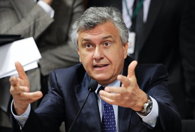 Governo de GoiÃ¡s decreta estado de calamidade financeira