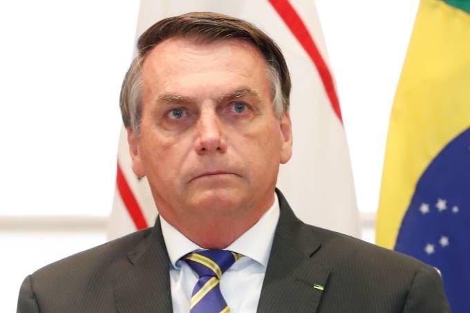 17% dos eleitores de Bolsonaro dizem se arrepender do voto, diz Datafolha