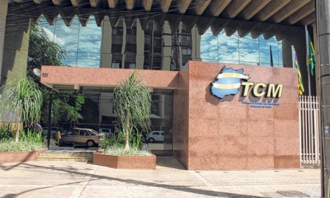 RelatÃ³rio do TCM aponta 36 cidades de GoiÃ¡s que gastam com folha salarial alÃ©m do permitido