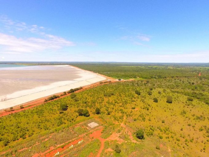 Mineradora terá de pagar mais de 1,5 mil exames após rio ser contaminado e população passar mal em Campos Verdes, diz decisão
