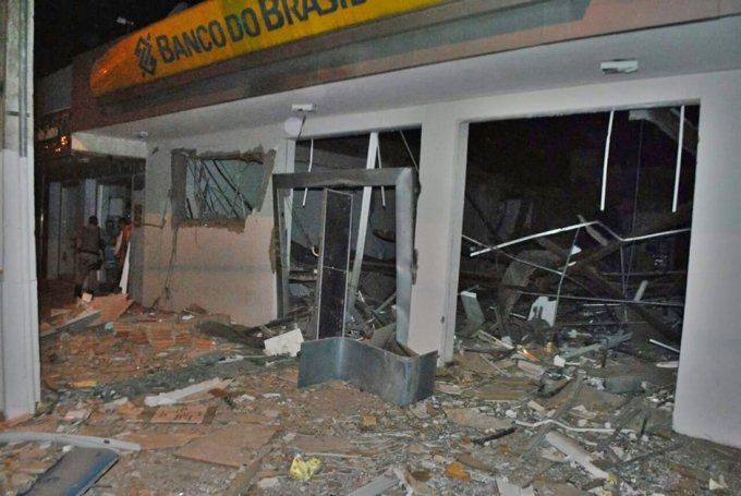 Em Santa Terezinha, Banco deverÃ¡ indenizar proprietÃ¡rio de imÃ³vel vizinho destruÃ­do por explosivos durante assalto a agÃªncia